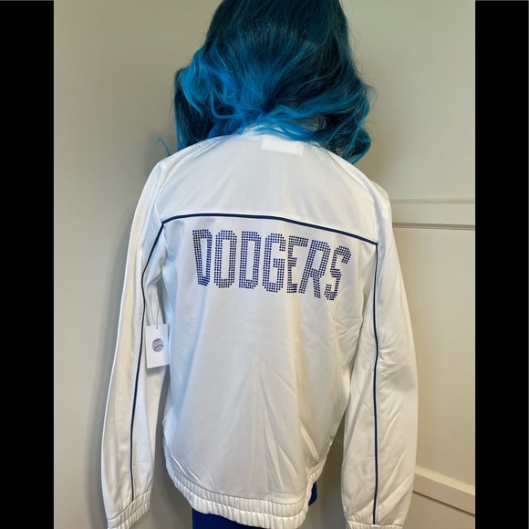 Los Angeles Dodgers Sweater - Picture 12 of 14